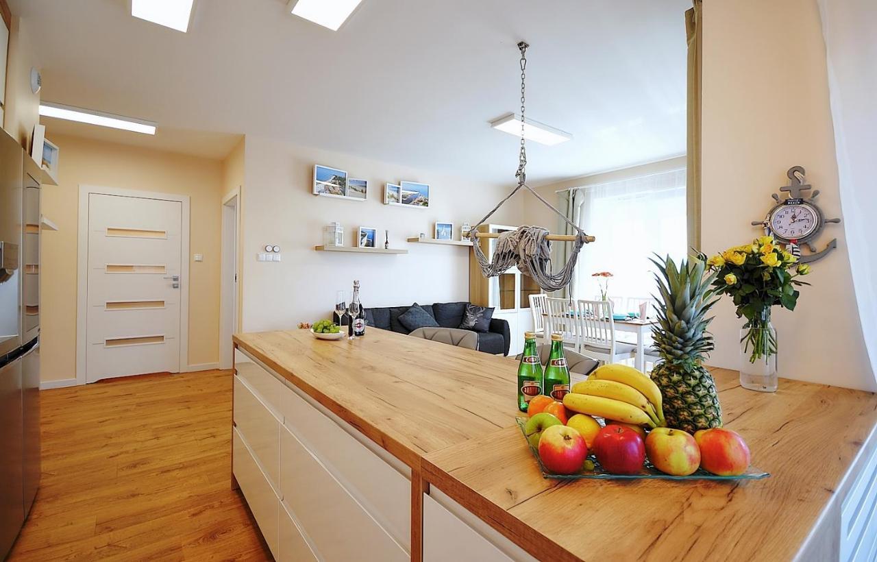 Apartament Premium Mikiniki Kolobrzeg Appartement Buitenkant foto