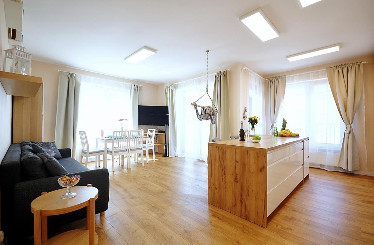 Apartament Premium Mikiniki Kolobrzeg Appartement Buitenkant foto