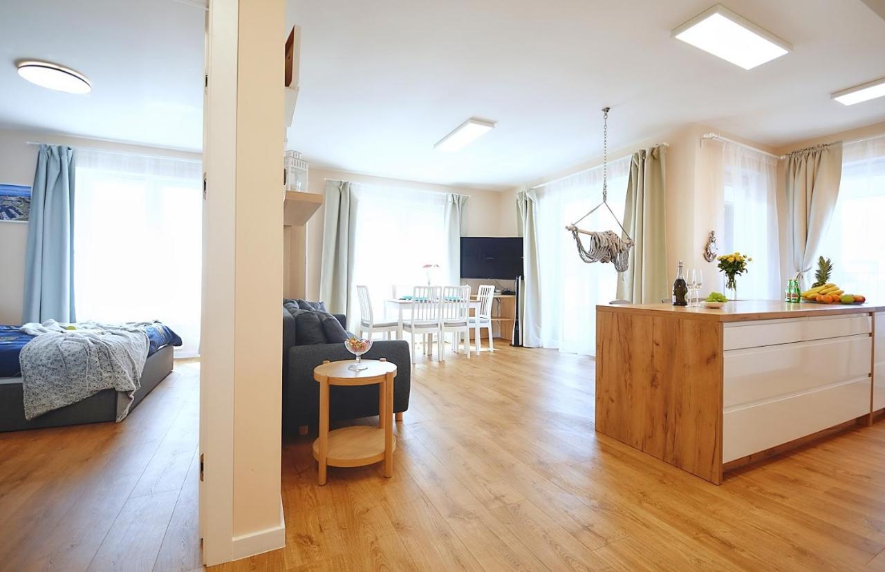 Apartament Premium Mikiniki Kolobrzeg Appartement Buitenkant foto